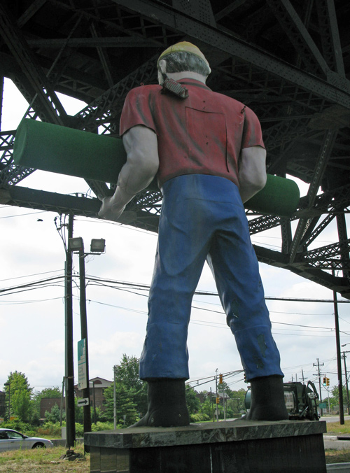Jersey City Muffler Man - Featured on the Sopranos opening credits